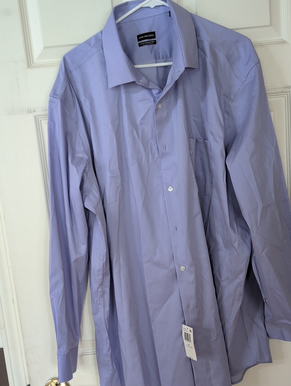 Van Heusen Men’s Lavender Button-Front Dress Shirt